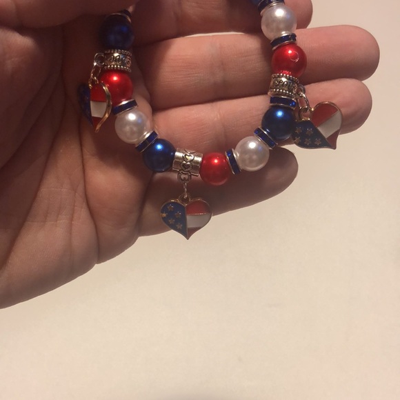🟢 Patriotic 4th Of July Heart Charms Bracelet - Picture 16 of 16